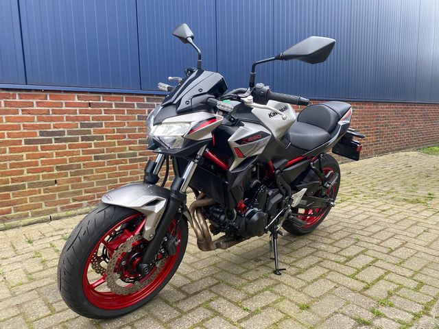 kawasaki - z650-abs