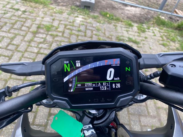kawasaki - z650-abs