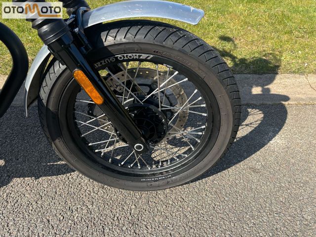 moto-guzzi - v-7-iii-rough