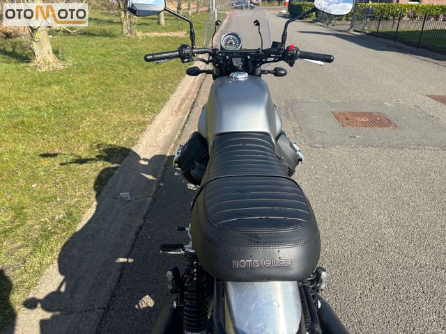 moto-guzzi - v-7-iii-rough