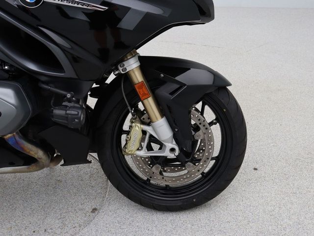 bmw - r-1250-rt