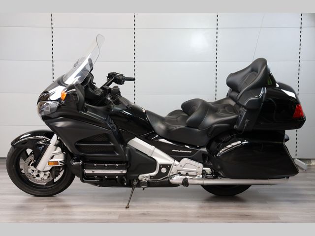 honda - gl-1800-goldwing-abs