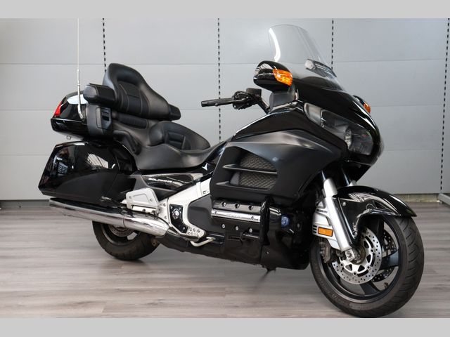 honda - gl-1800-goldwing-abs