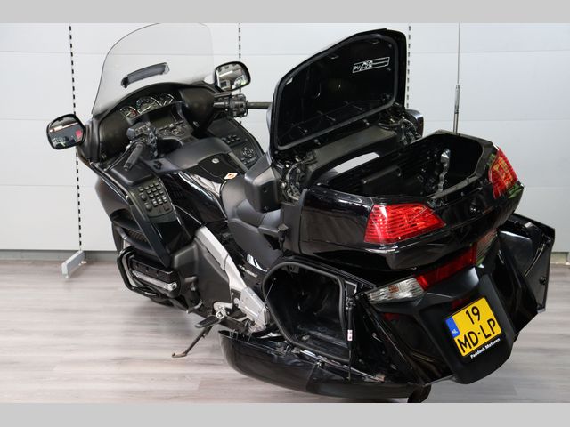 honda - gl-1800-goldwing-abs