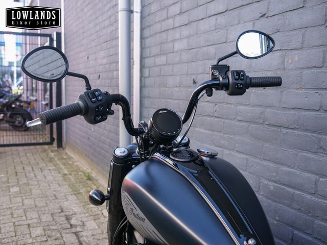 indian - chief-bobber-dark-horse