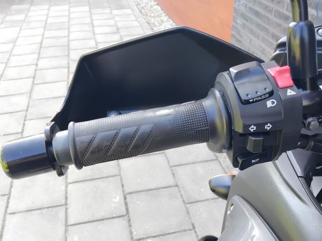 suzuki - v-strom-dl-650-abs