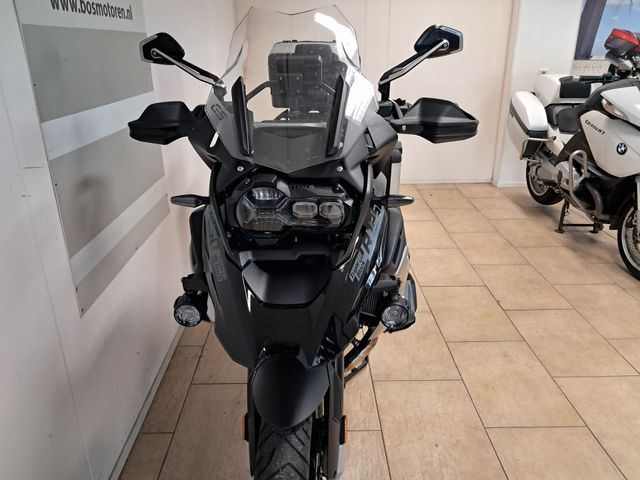 bmw - r-1250-gs-triple-black