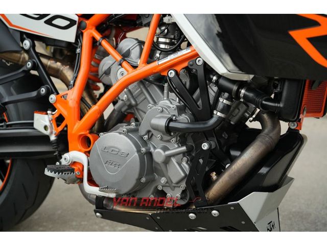 ktm - 990-supermoto-r
