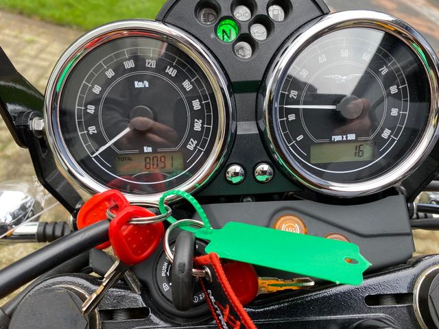 moto-guzzi - v-7-ii-stone