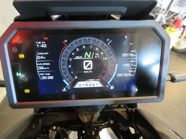 yamaha - tracer-9