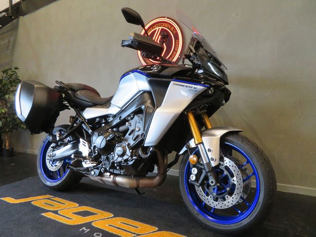 yamaha - tracer-9