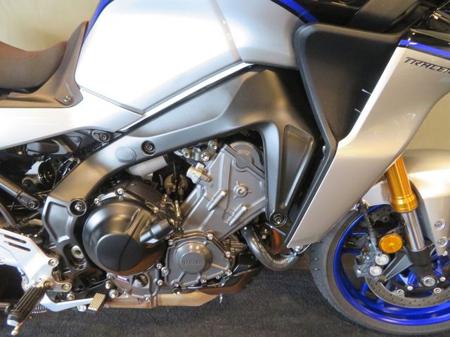 yamaha - tracer-9