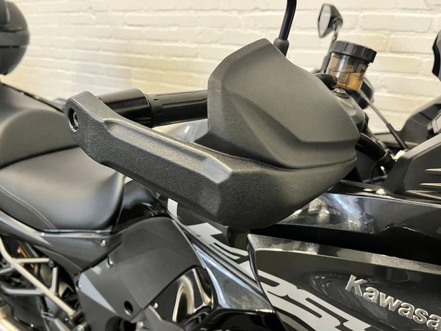 kawasaki - versys-1000-se-grand-tourer