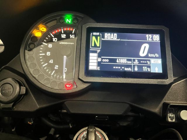 kawasaki - versys-1000-se-grand-tourer