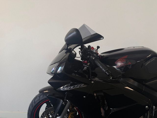 honda - cbr-600-rr