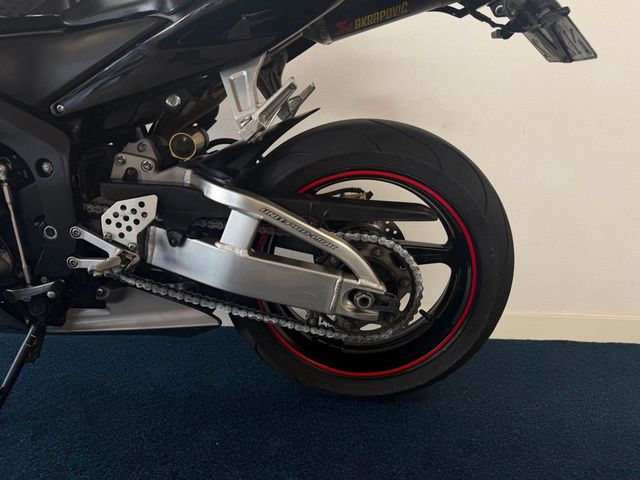 honda - cbr-600-rr