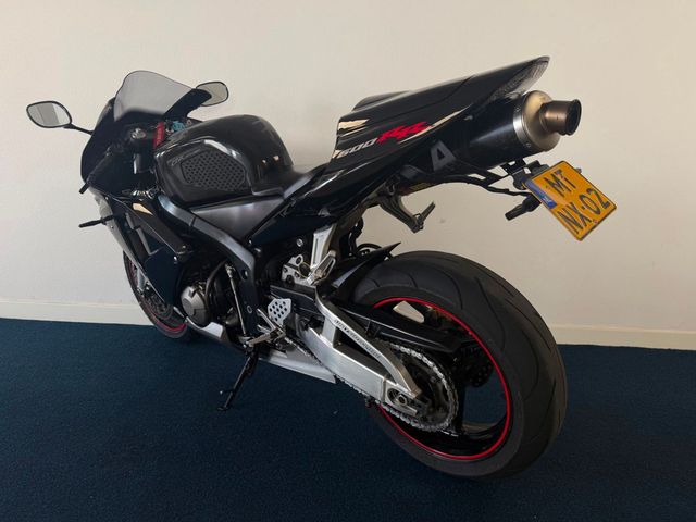 honda - cbr-600-rr