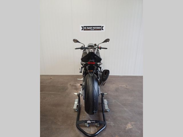 aprilia - tuono--v4-1100-factory