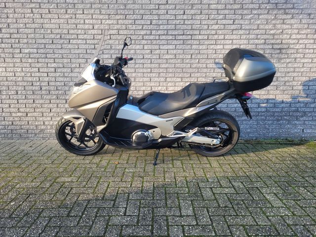 honda - nc-750-d-integra-dct-abs