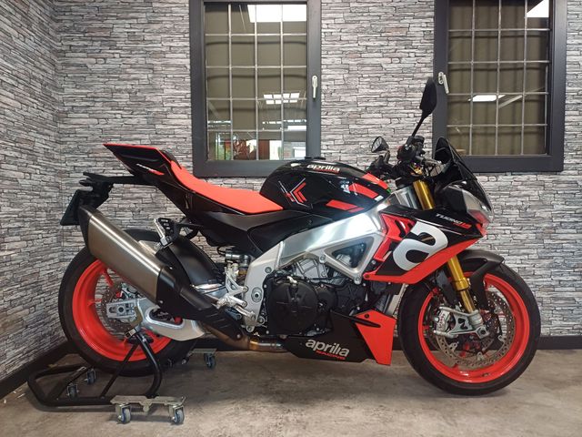 aprilia - tuono--v4-1100-factory