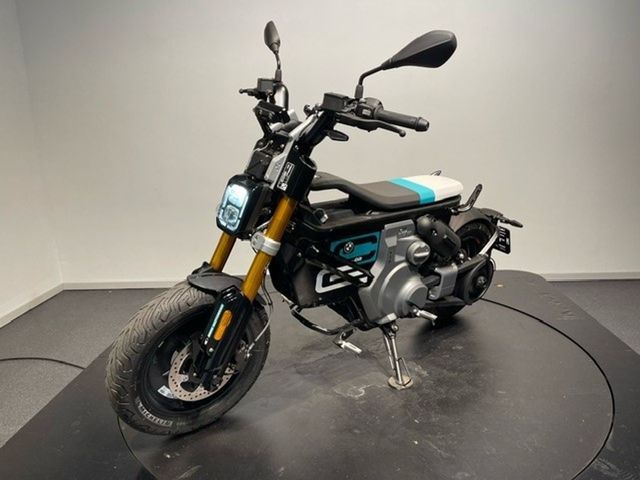 bmw - ce-02
