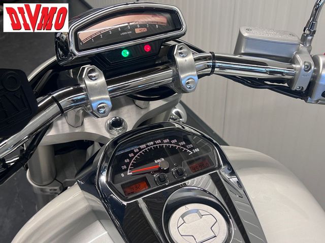 suzuki - m-1800-r-intruder