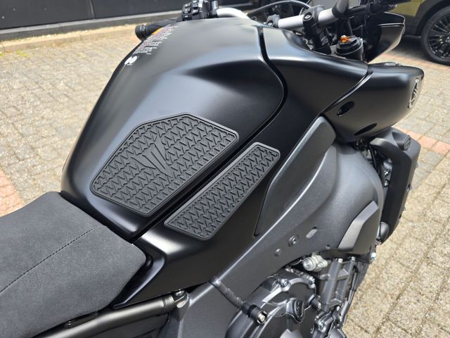yamaha - mt-10
