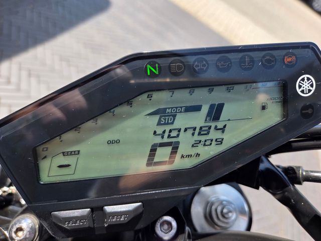 yamaha - mt-09-abs