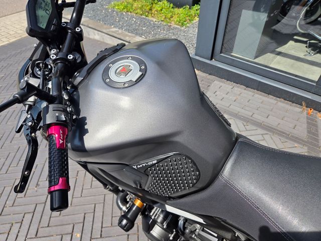 yamaha - mt-09-abs