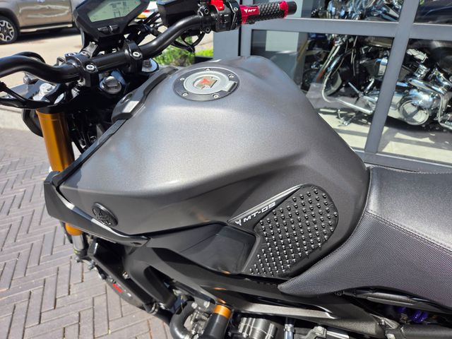yamaha - mt-09-abs