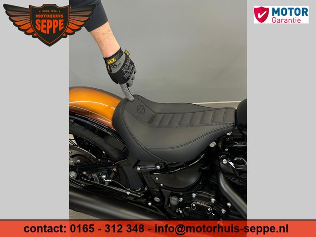 harley-davidson - softail-custom-fxst