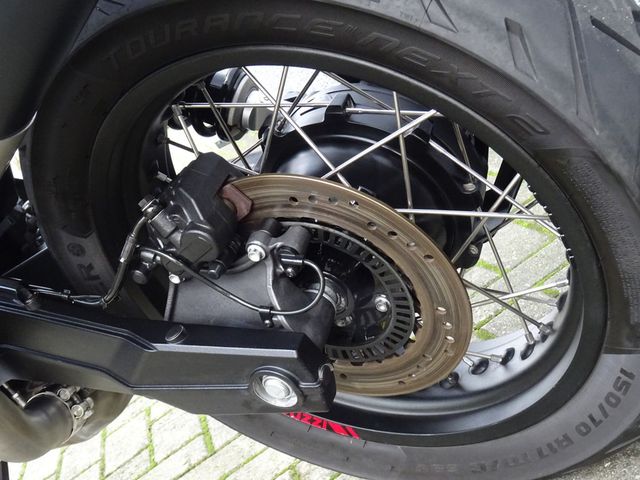 moto-guzzi - v-85-tt