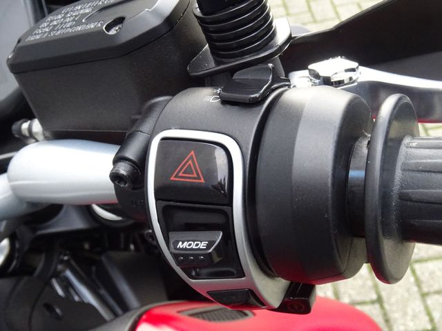 moto-guzzi - v-85-tt