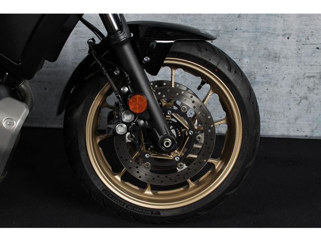 yamaha - tracer-7-gt