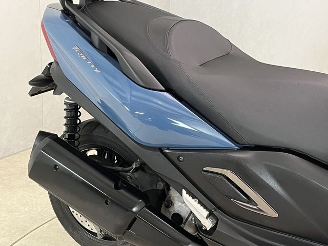 yamaha - tricity-300