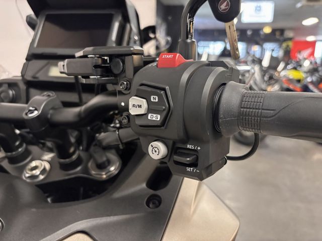 honda - nt-1100-dct