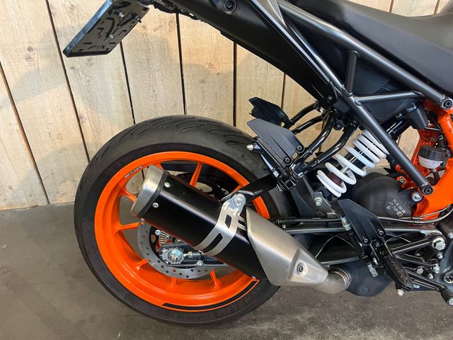 ktm - 125-duke