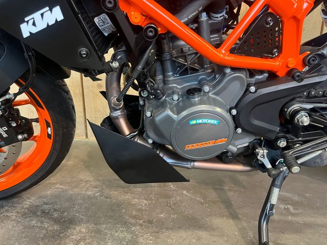 ktm - 125-duke