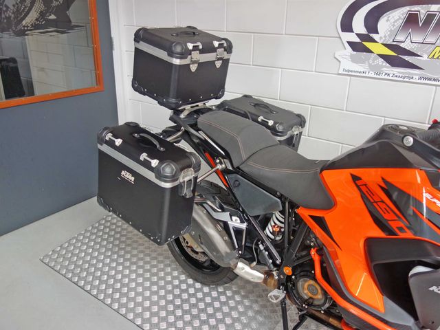 ktm - 1290-super-adventure-s