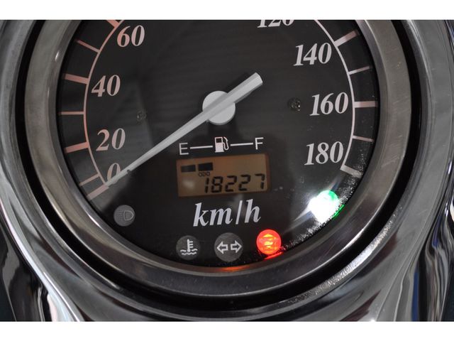 suzuki - vl-800-volusia