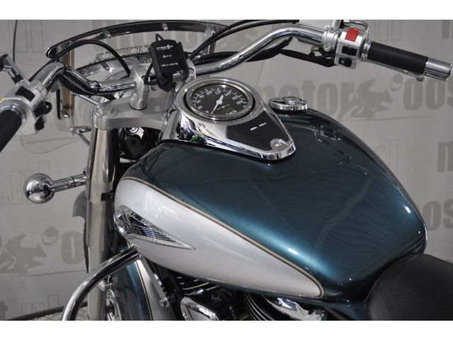 suzuki - vl-800-volusia