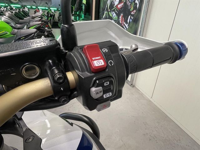 honda - crf-1000-l-africa-twin-dct