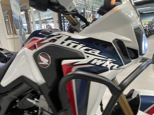 honda - crf-1000-l-africa-twin-dct