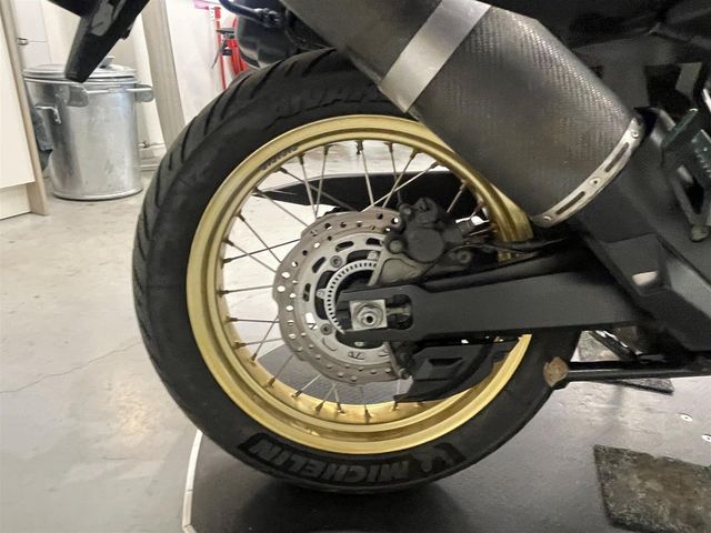 honda - crf-1000-l-africa-twin-dct