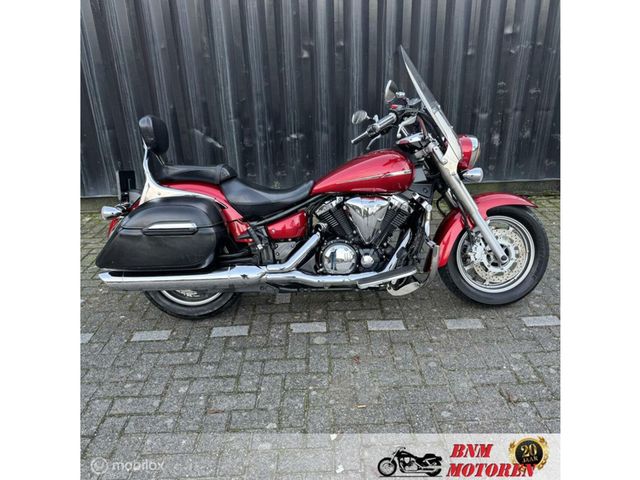 yamaha - xvs-1300-a-midnight-star