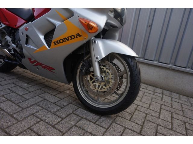 honda - vfr-800