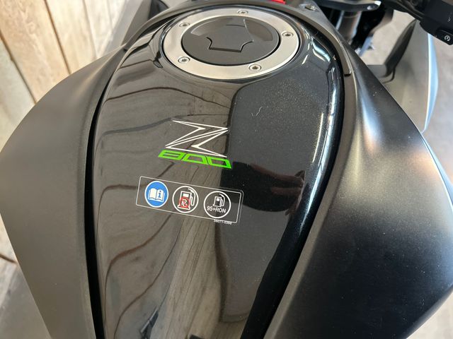 kawasaki - z-800-abs