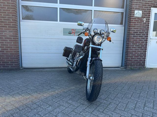 honda - vt-800-c-shadow