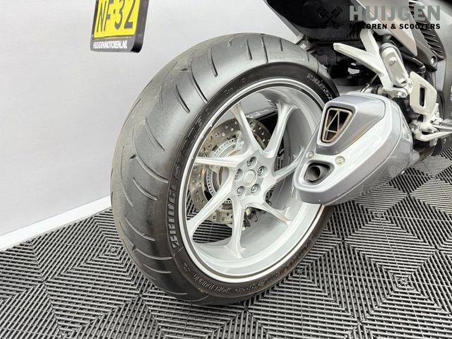 honda - vfr-1200-f