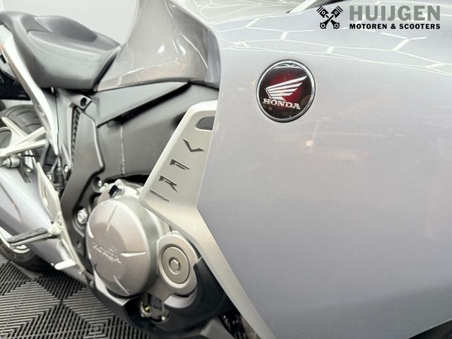 honda - vfr-1200-f